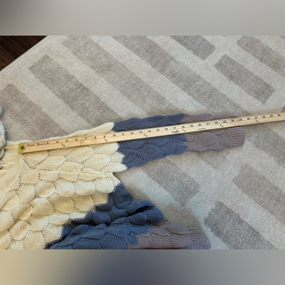 Easel Women’s Chunky Knit Colorblock Cowl Neck Sweater NWT (Size S) - Picture 7 of 7